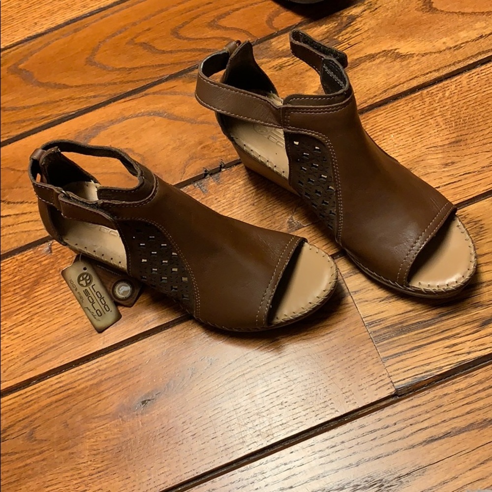 Brown wedge was 100% leather